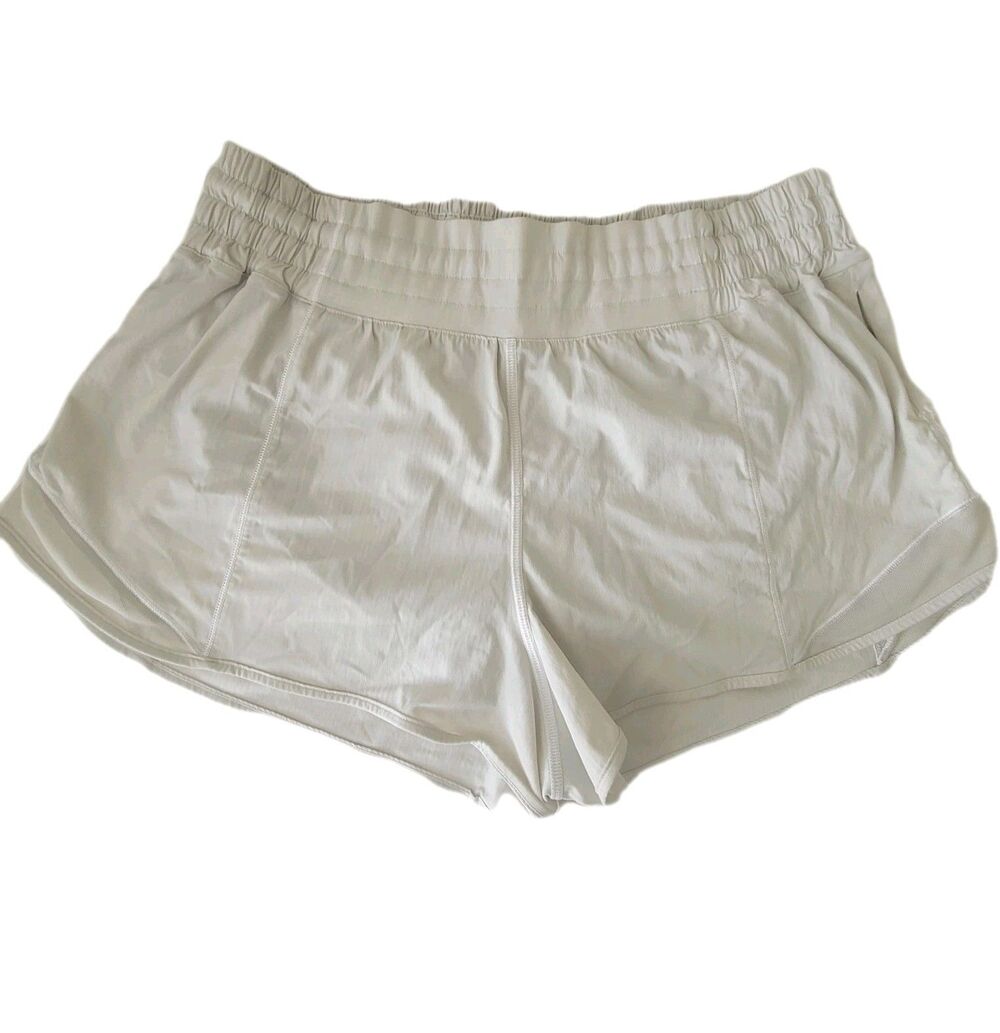 Lululemon Athletica Womens Hotty Hot Hi-Rise Shorts W7AY1R Size 10